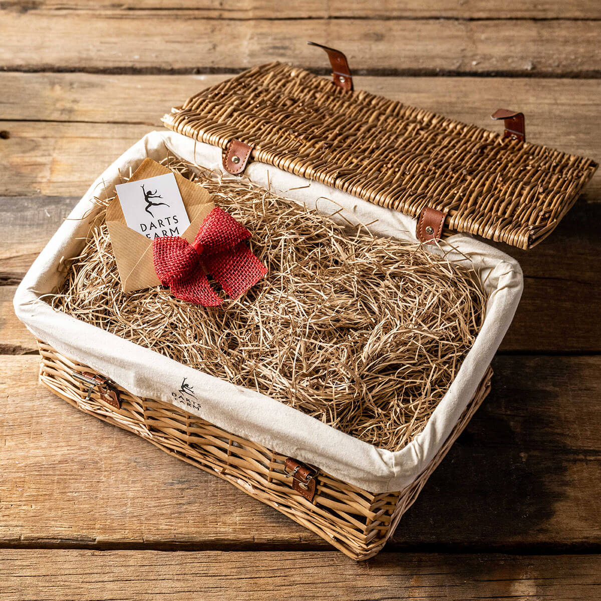 The Ultimate Darts Farm Hamper - Image 3